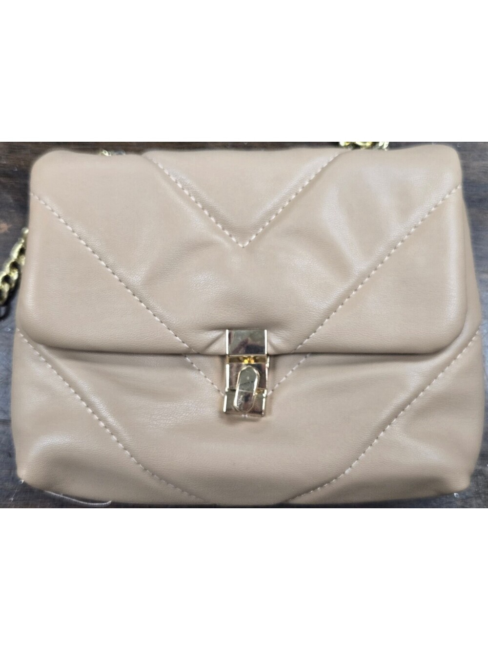 Beige Quilted Leather Shoulder Bag with Gold Chain Strap